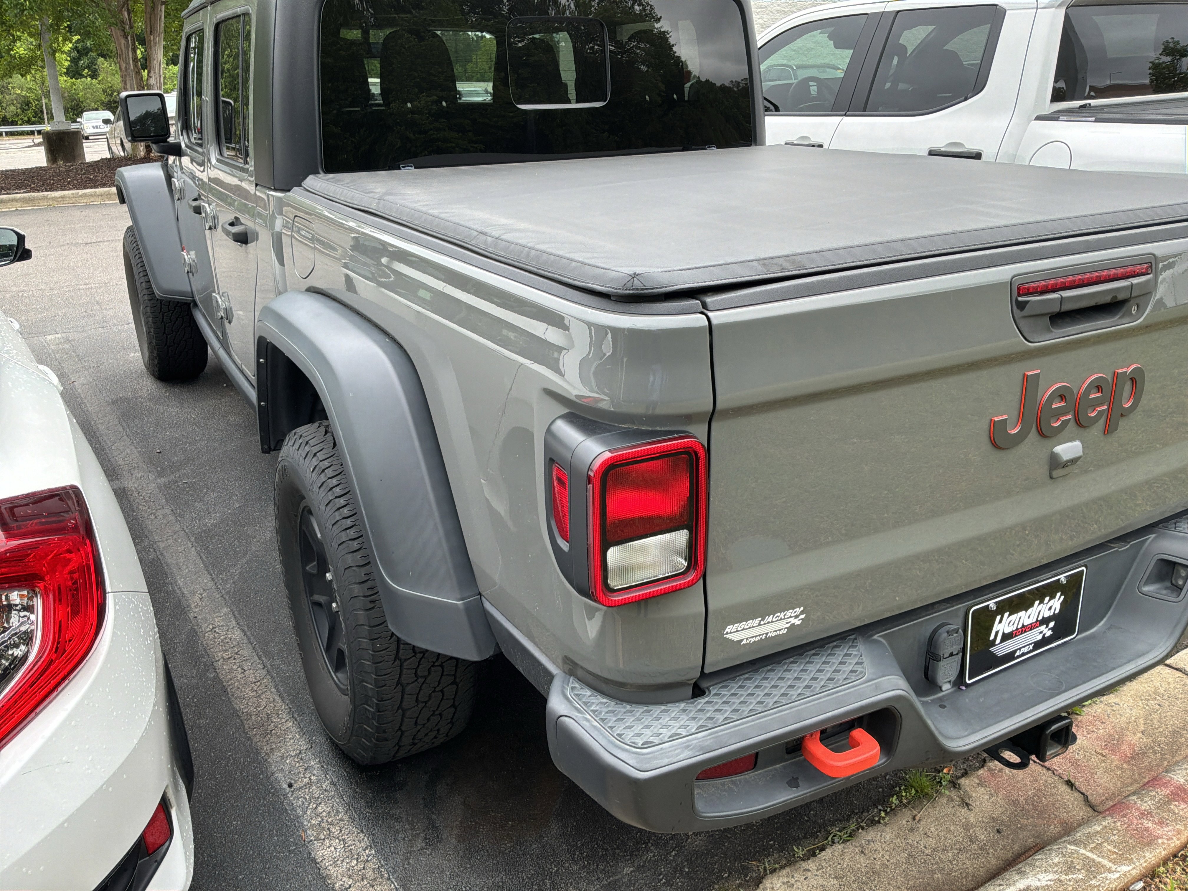 Used 2022 Jeep Gladiator Mojave w/ Trailer Tow Package AWD/4WD image 6