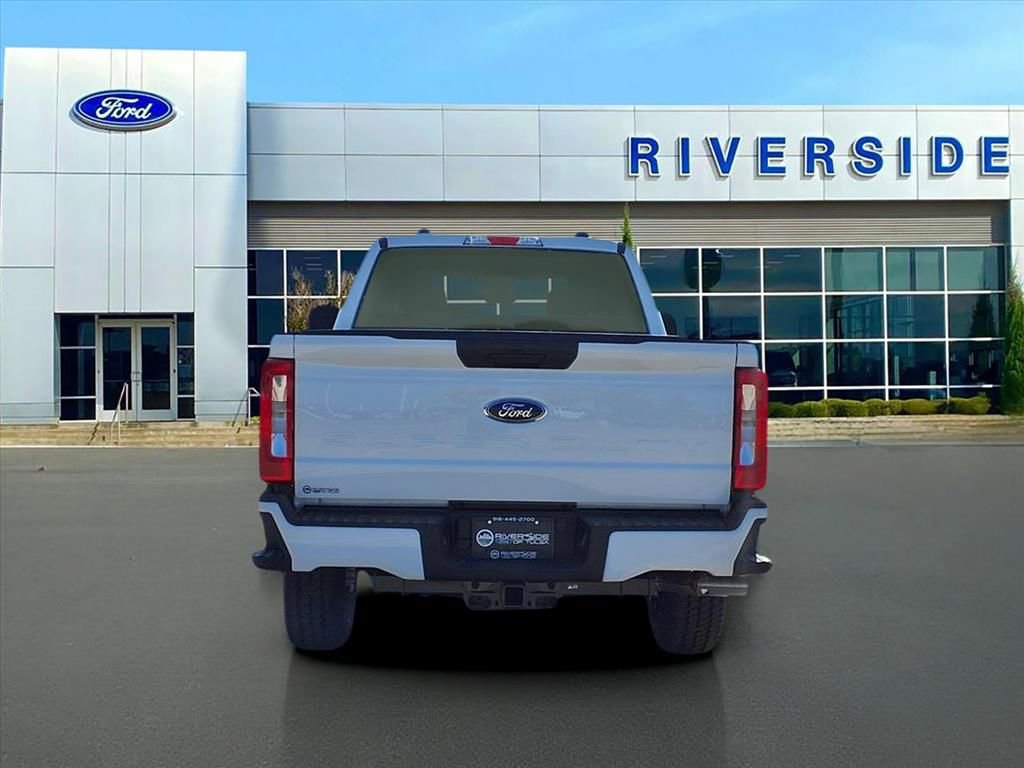 New 2026 Ford F250 XL image 5