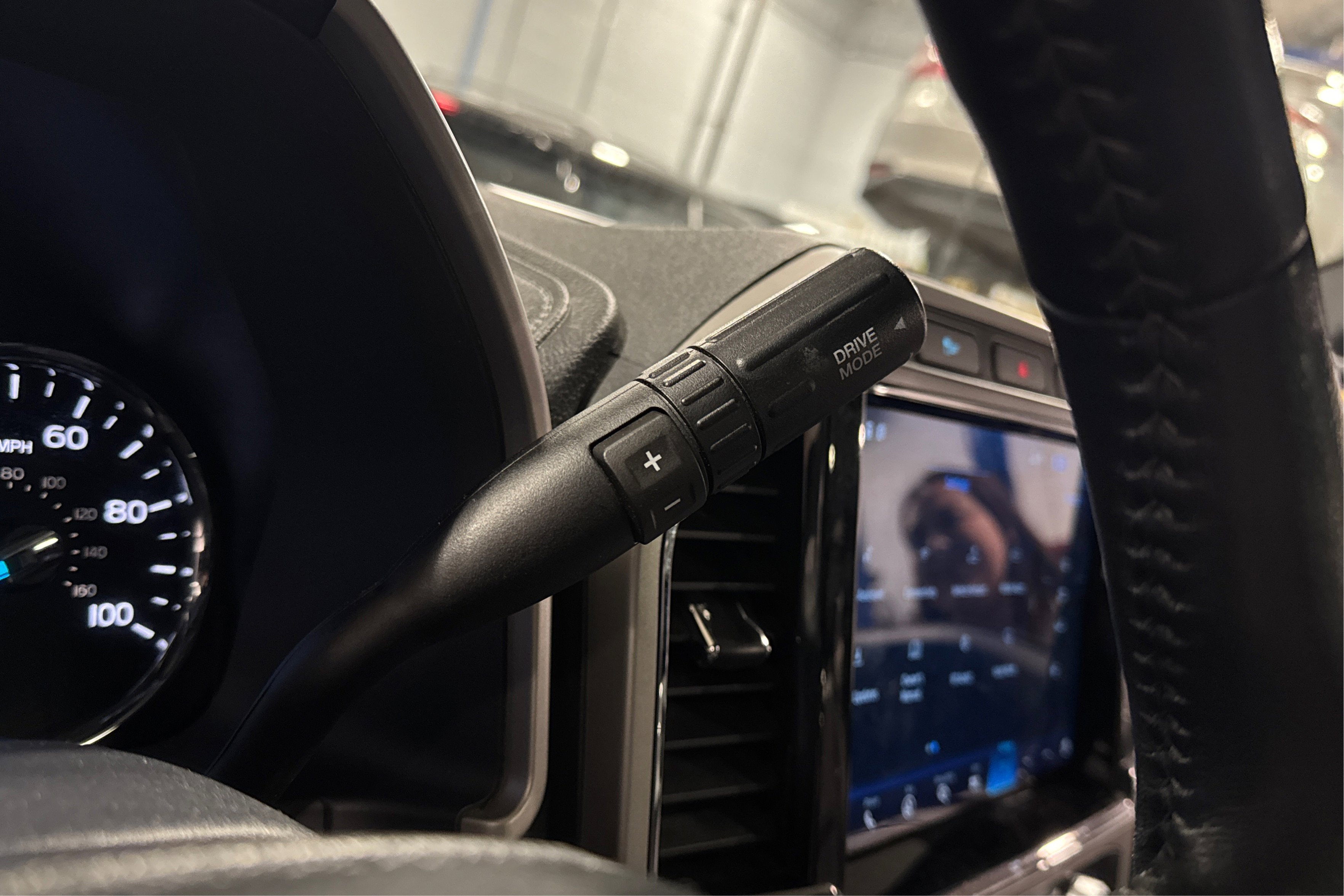 Used 2022 Ford F250 Lariat w/ Black Appearance Package image 28