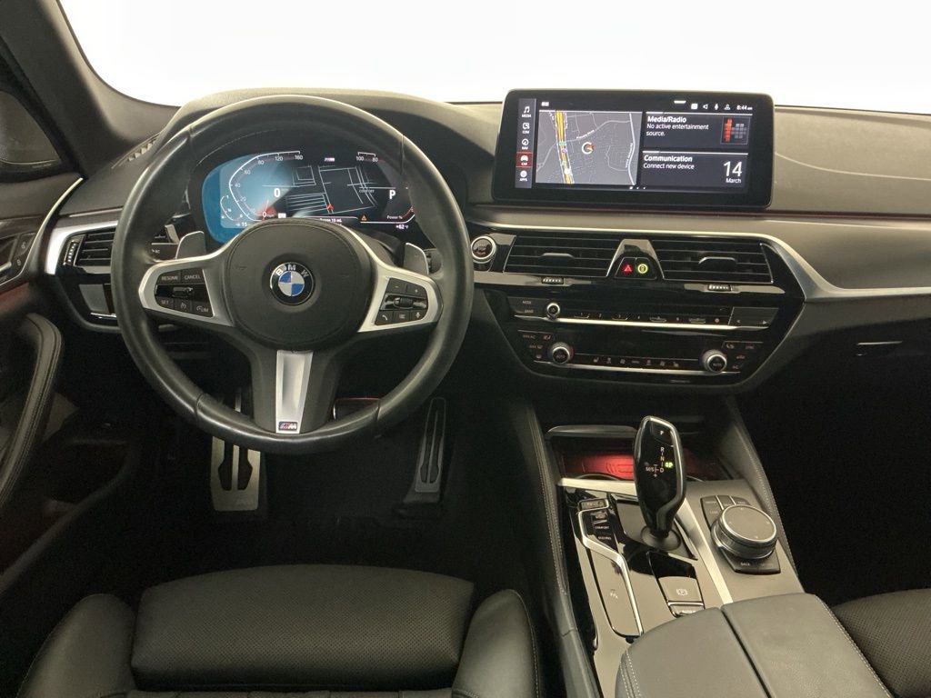Used 2023 BMW 540i w/ M Sport Package image 9