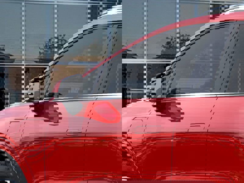 New 2025 Chevrolet Equinox EV LT image 12