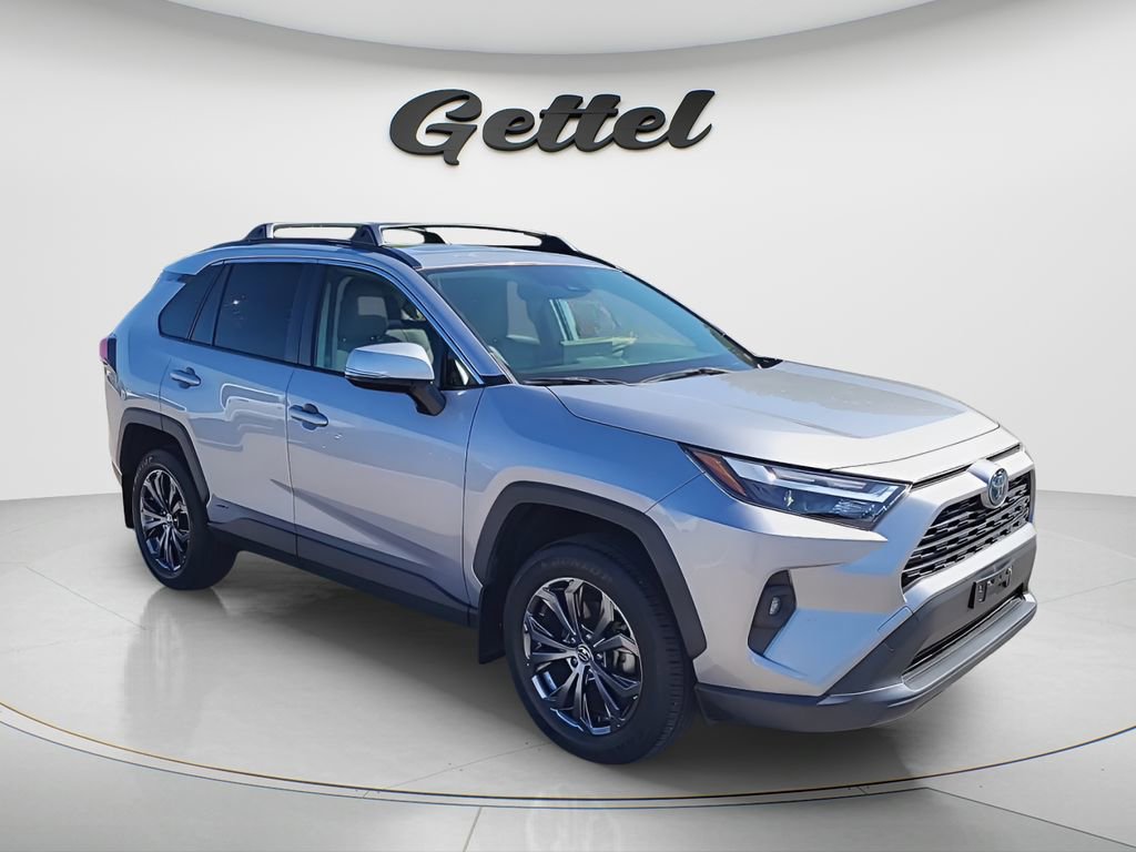Certified 2023 Toyota RAV4 XLE Premium image 7