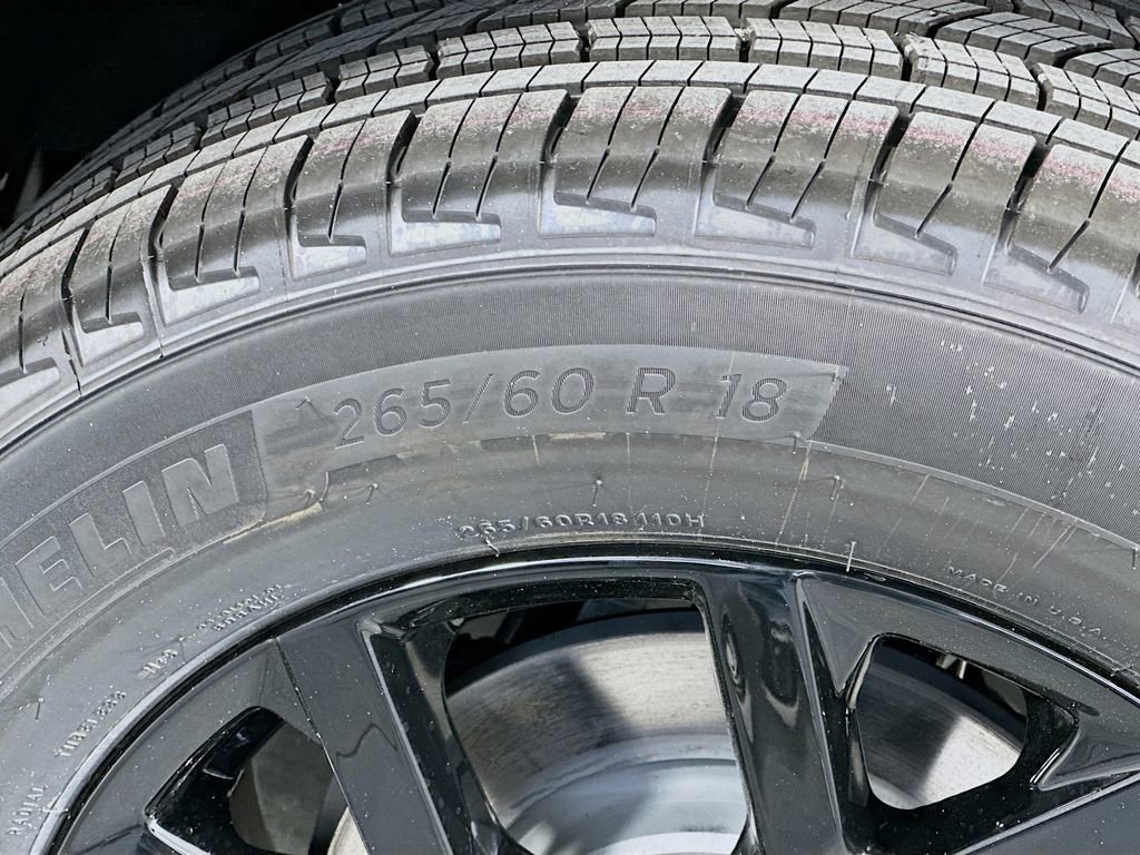 New 2026 Jeep Grand Cherokee Altitude RWD image 17