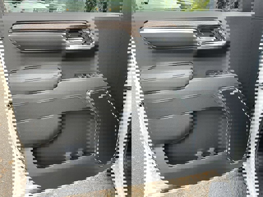 New 2026 GMC Sierra 1500 Elevation w/ Elevation Premium Package image 23