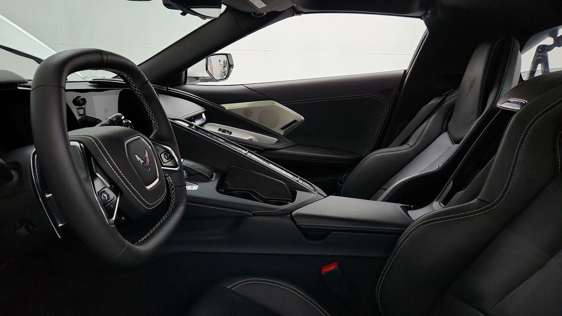 Certified 2025 Chevrolet Corvette Stingray Preferred Cpe w/ Z51 Performance Package image 12