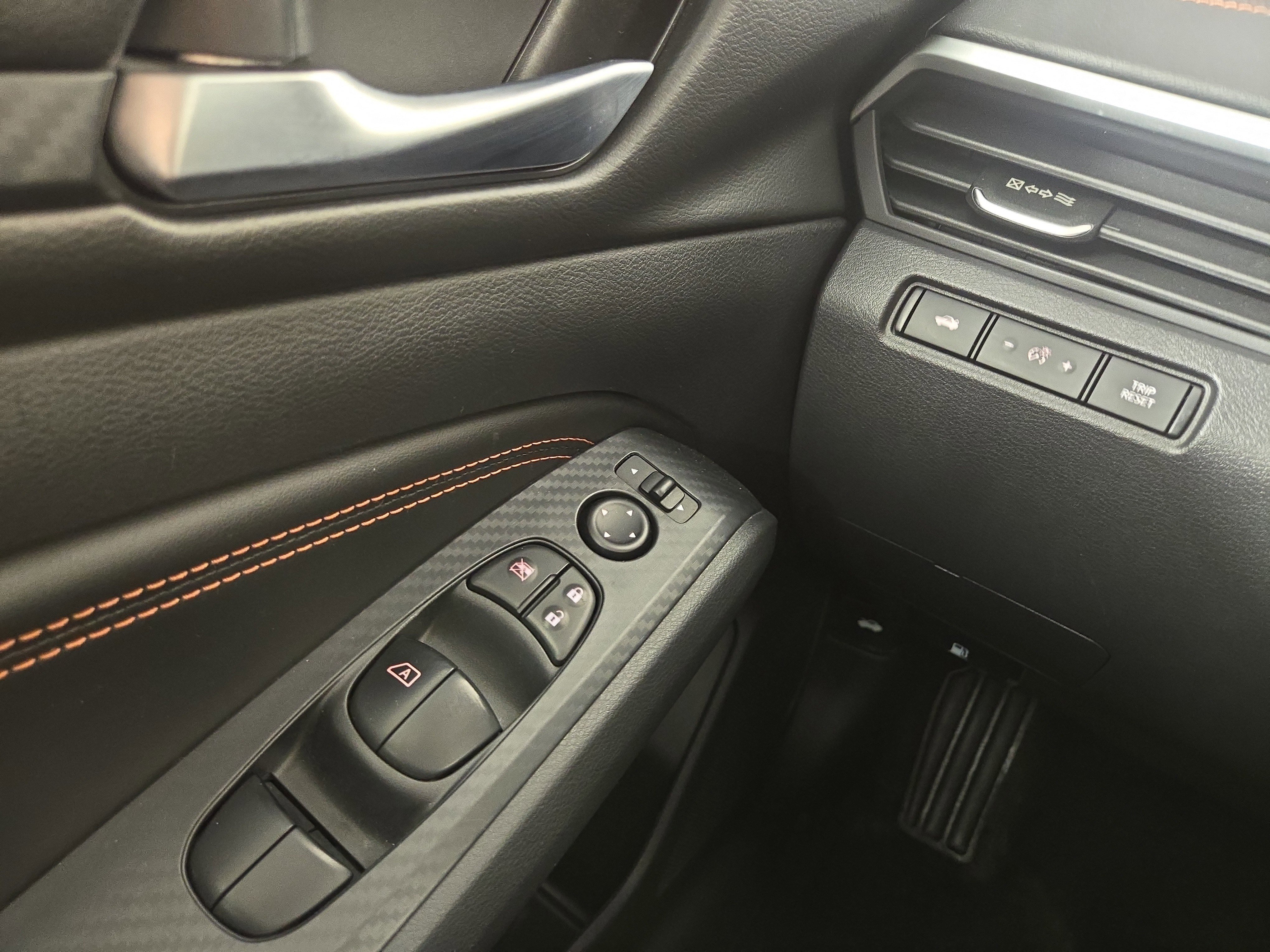 Used 2019 Nissan Altima 2.5 SR w/ SR Premium Package image 28