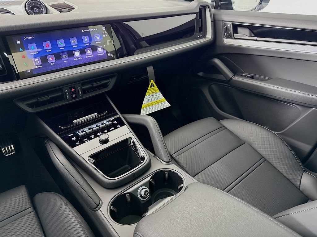 New 2026 Porsche Cayenne S AWD/4WD image 26