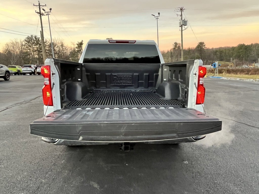 Used 2025 Chevrolet Silverado 1500 LT image 15