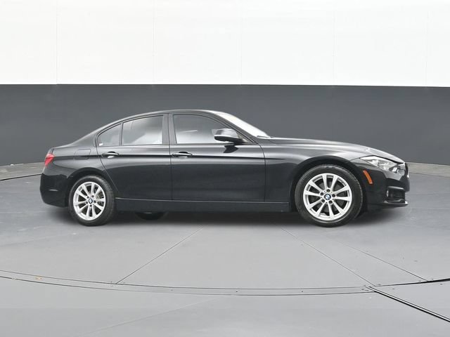 Used 2018 BMW 320i xDrive Sedan AWD/4WD image 49