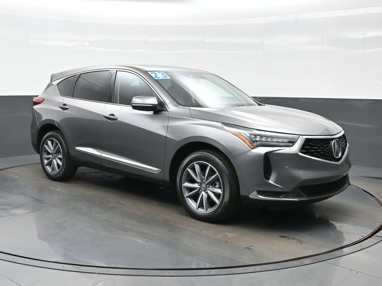 Used 2023 Acura RDX w/ Technology Package FWD image 11