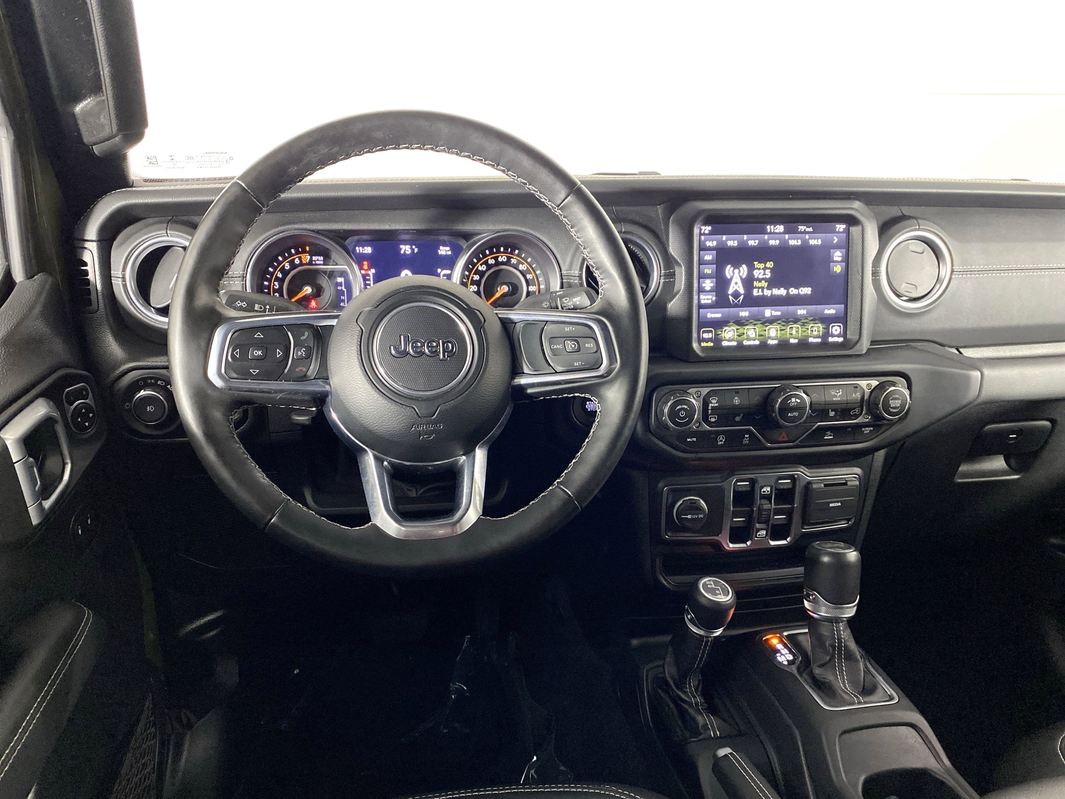 Used 2022 Jeep Wrangler Unlimited Sahara w/ Cold Weather Group image 21