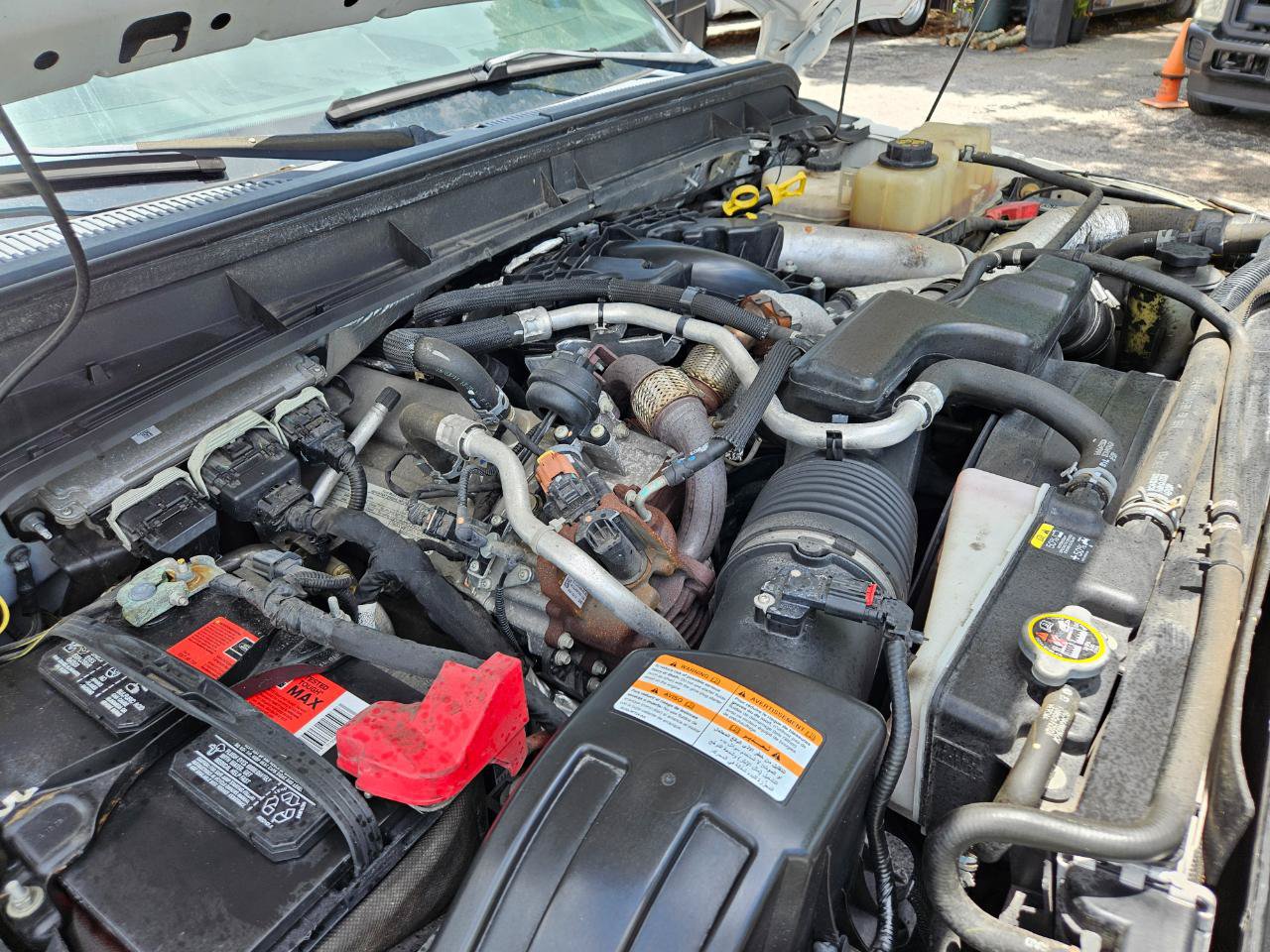 Used 2011 Ford F550 2WD Crew Cab Super Duty w/ Payload Upgrade Pkg image 25