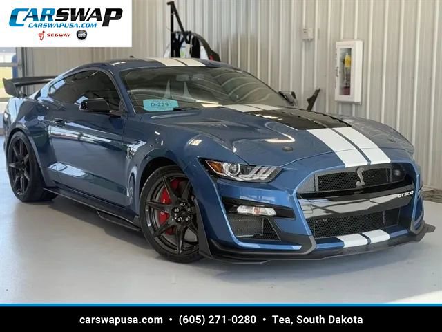 Used 2021 Ford Mustang Shelby GT500 w/ Carbon Fiber Track Pack RWD image 1