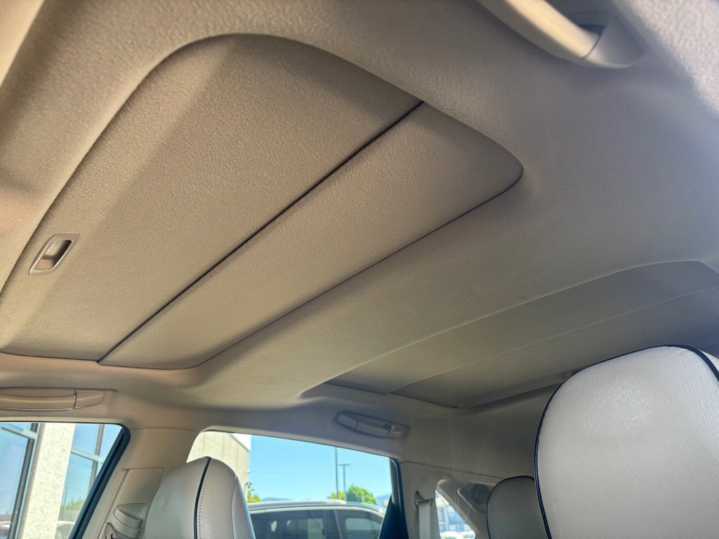 Used 2011 Toyota Venza w/ Leather Pkg FWD image 20