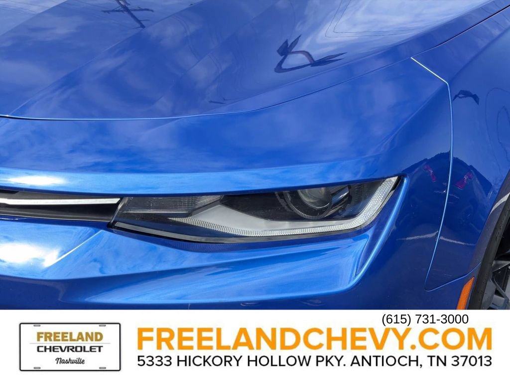 Used 2016 Chevrolet Camaro LT image 10