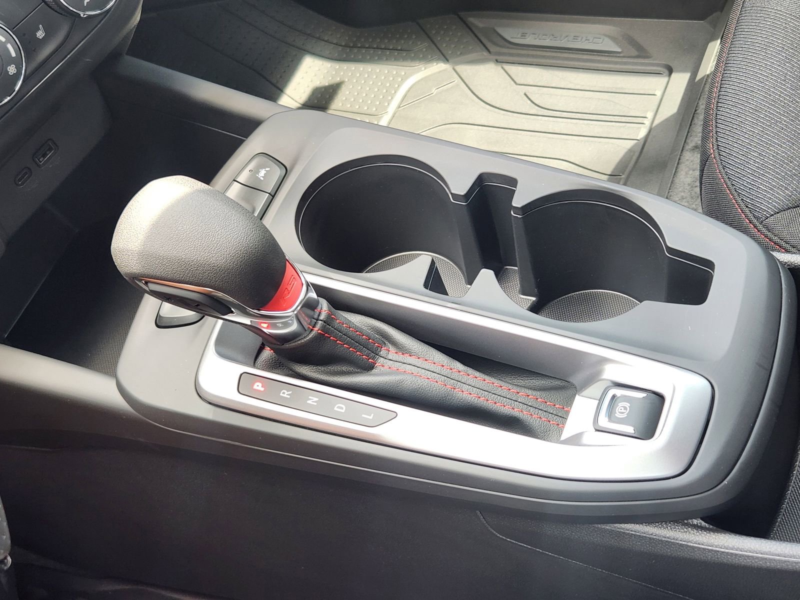 New 2026 Chevrolet Trax LT image 19