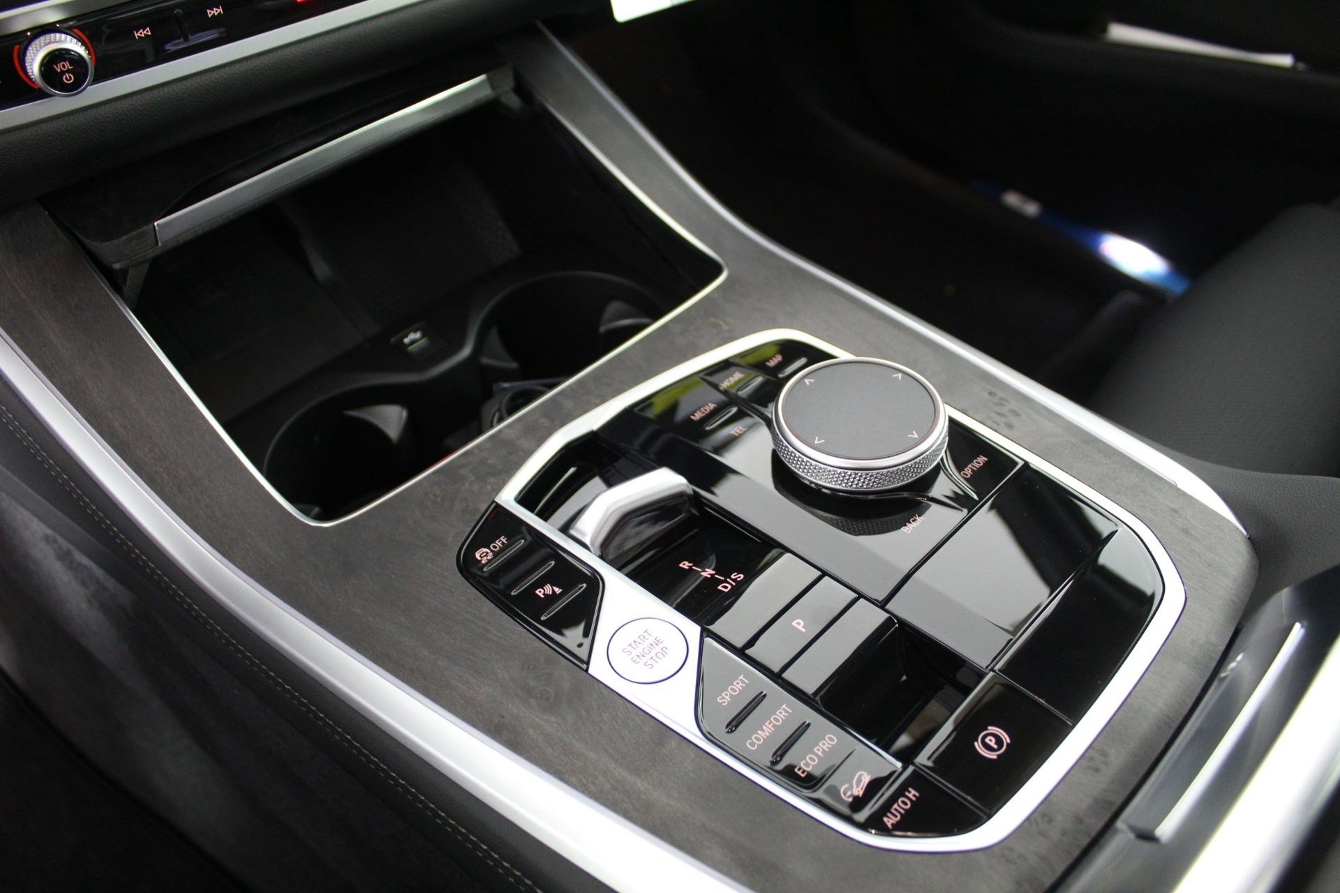 New 2026 BMW X5 xDrive40i w/ Premium Package AWD/4WD image 25