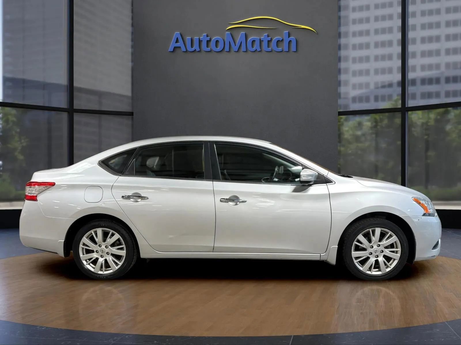 Used 2015 Nissan Sentra SL w/ Navigation Package image 13