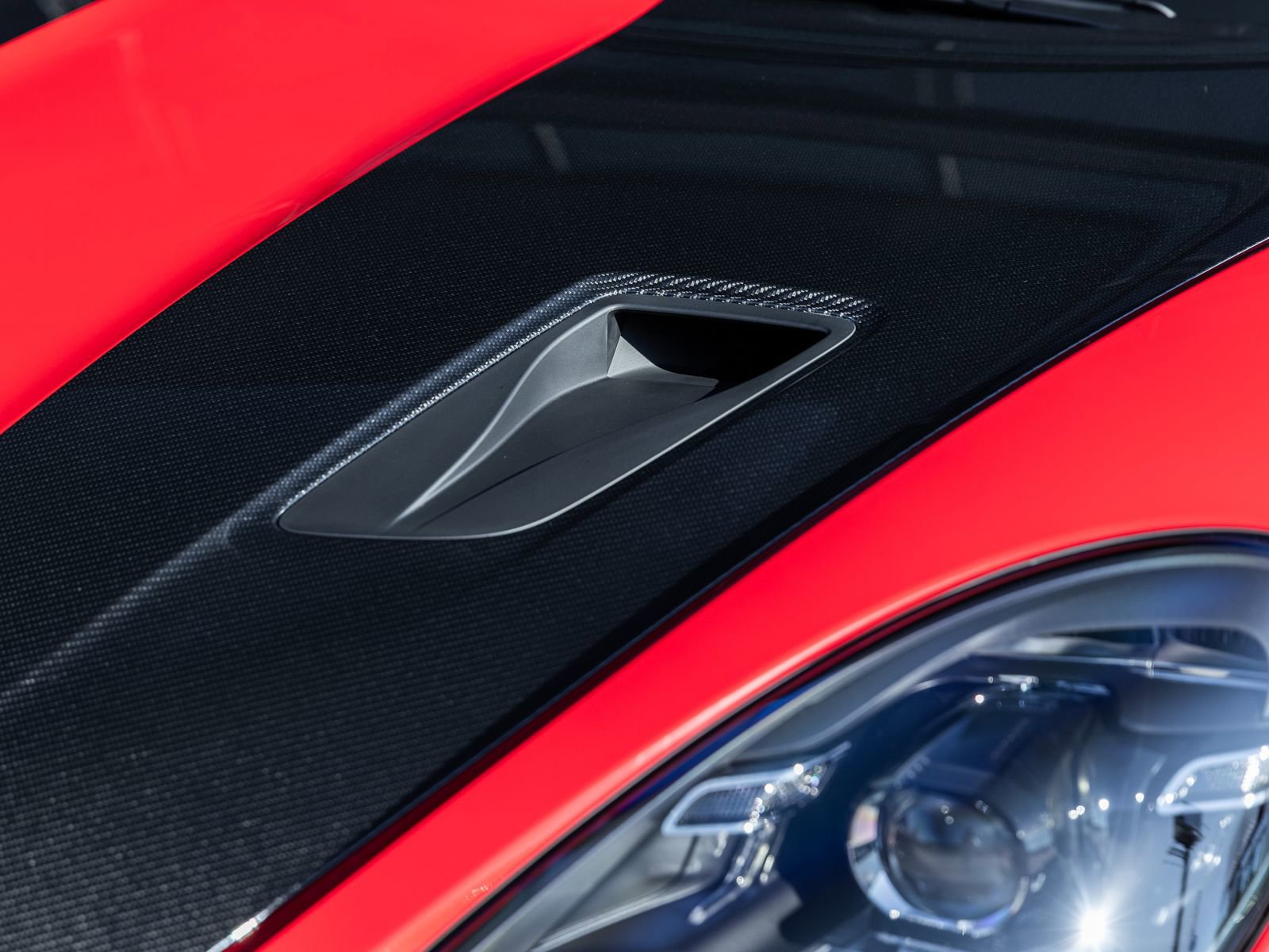 Certified 2025 Porsche 718 Cayman GT4 RS image 26