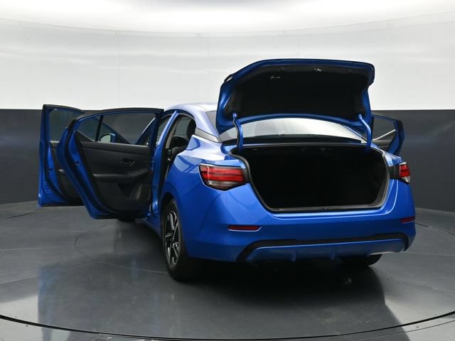 Used 2024 Nissan Sentra SV FWD image 48