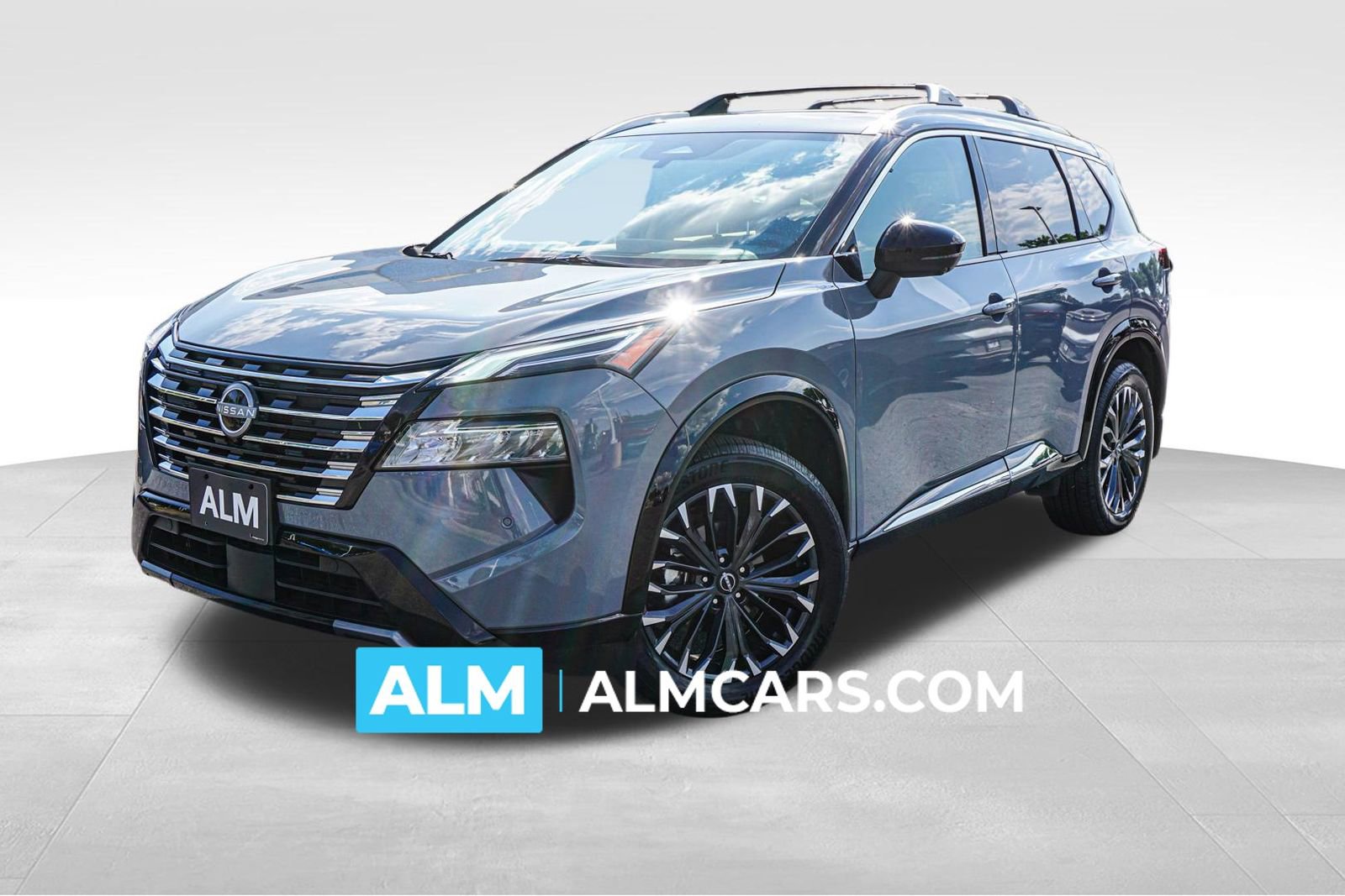 Used 2025 Nissan Rogue Platinum