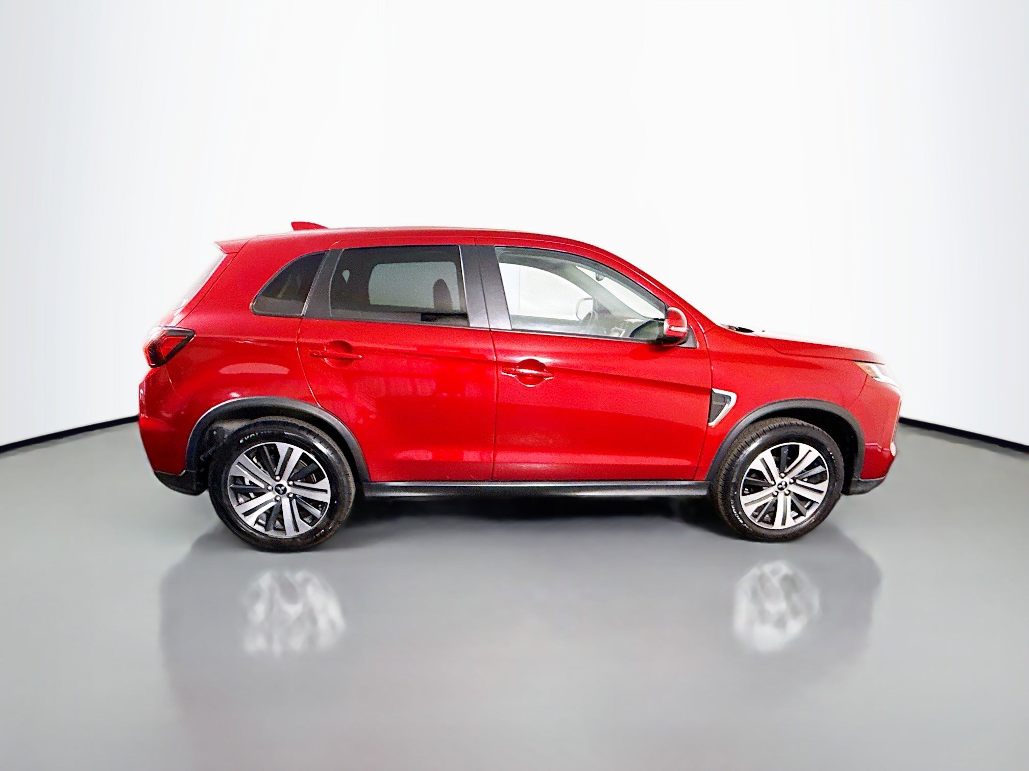 Used 2022 Mitsubishi Outlander Sport SE FWD image 11