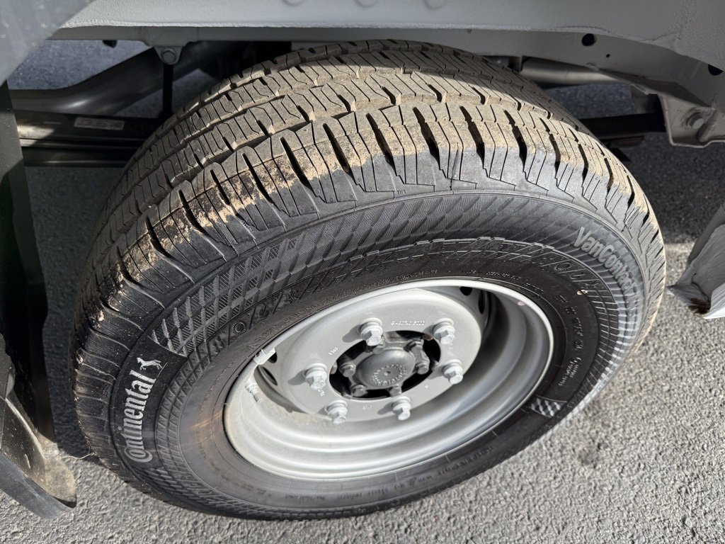 Used 2024 Mercedes-Benz Sprinter 3500 image 12