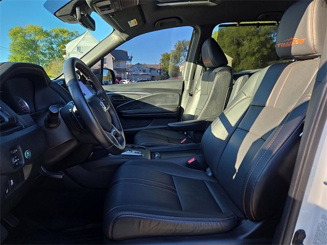 Certified 2022 Honda Pilot TrailSport image 13
