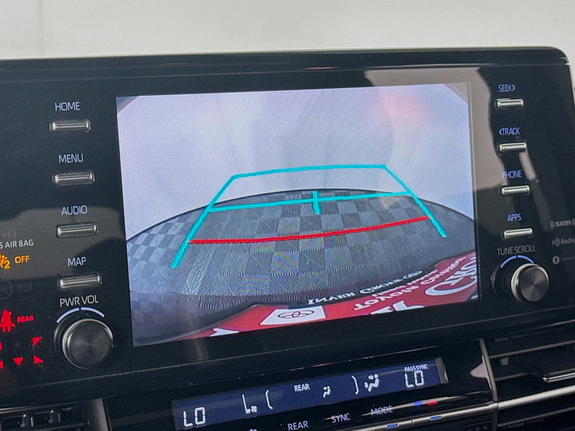 Certified 2021 Toyota Sienna XSE image 17