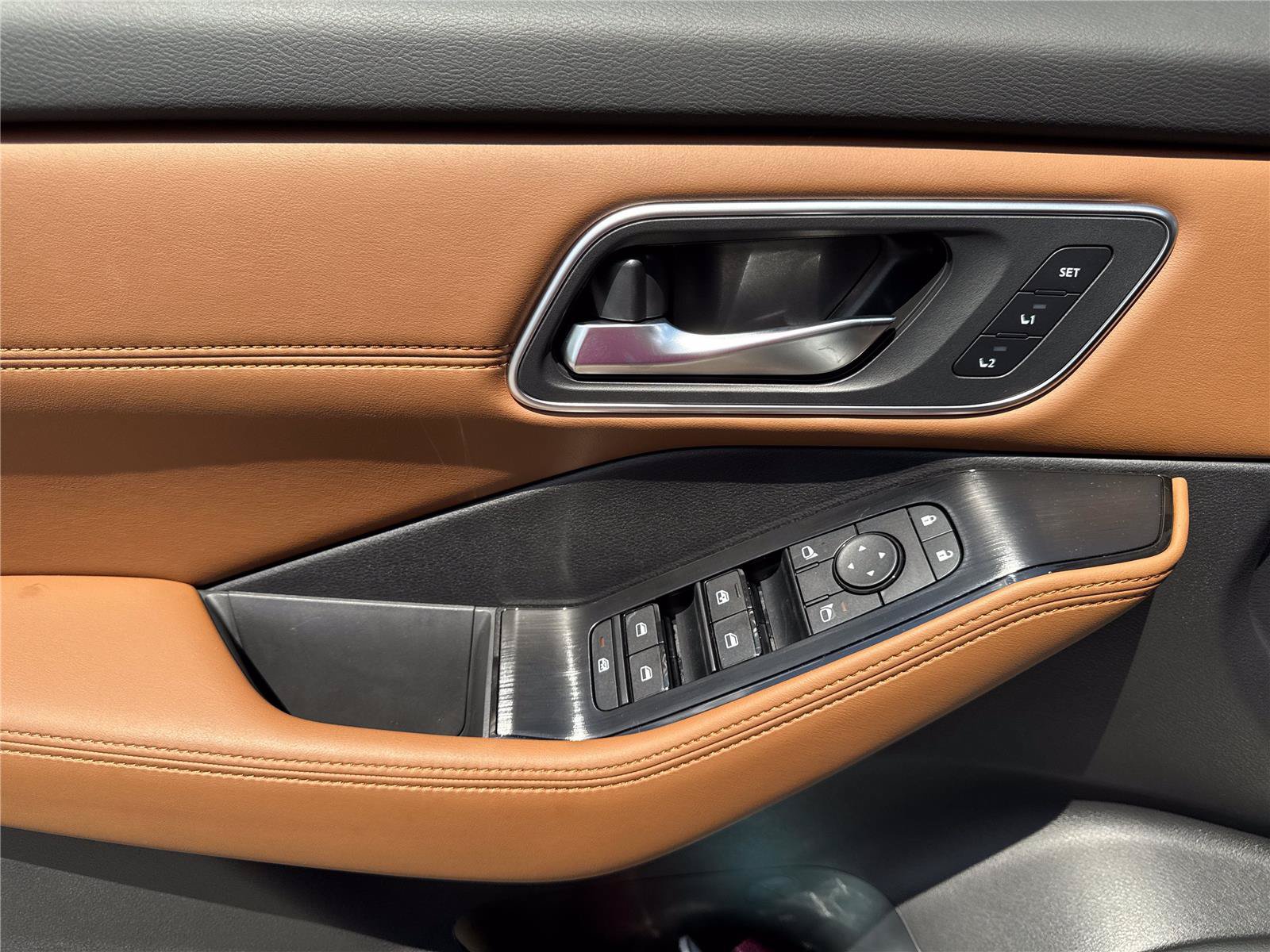 New 2026 Nissan Rogue Platinum AWD/4WD image 17