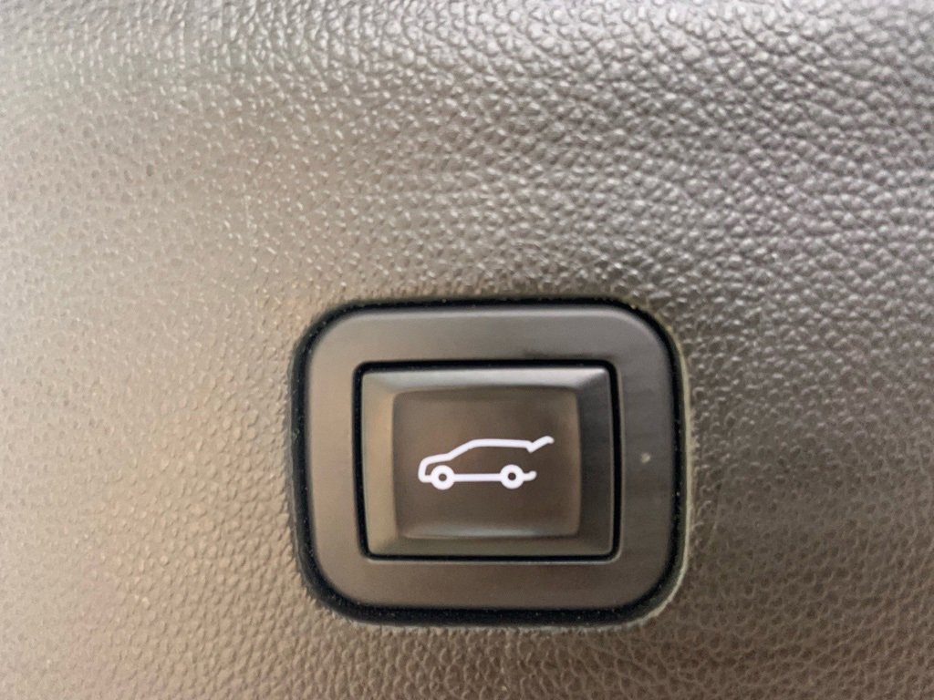 Used 2019 Buick Enclave Premium w/ Experience Buick Package image 13