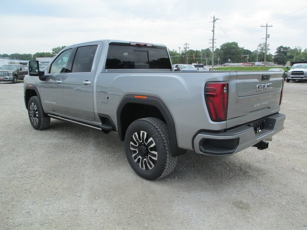 New 2026 GMC Sierra 2500 Denali Ultimate AWD/4WD image 9
