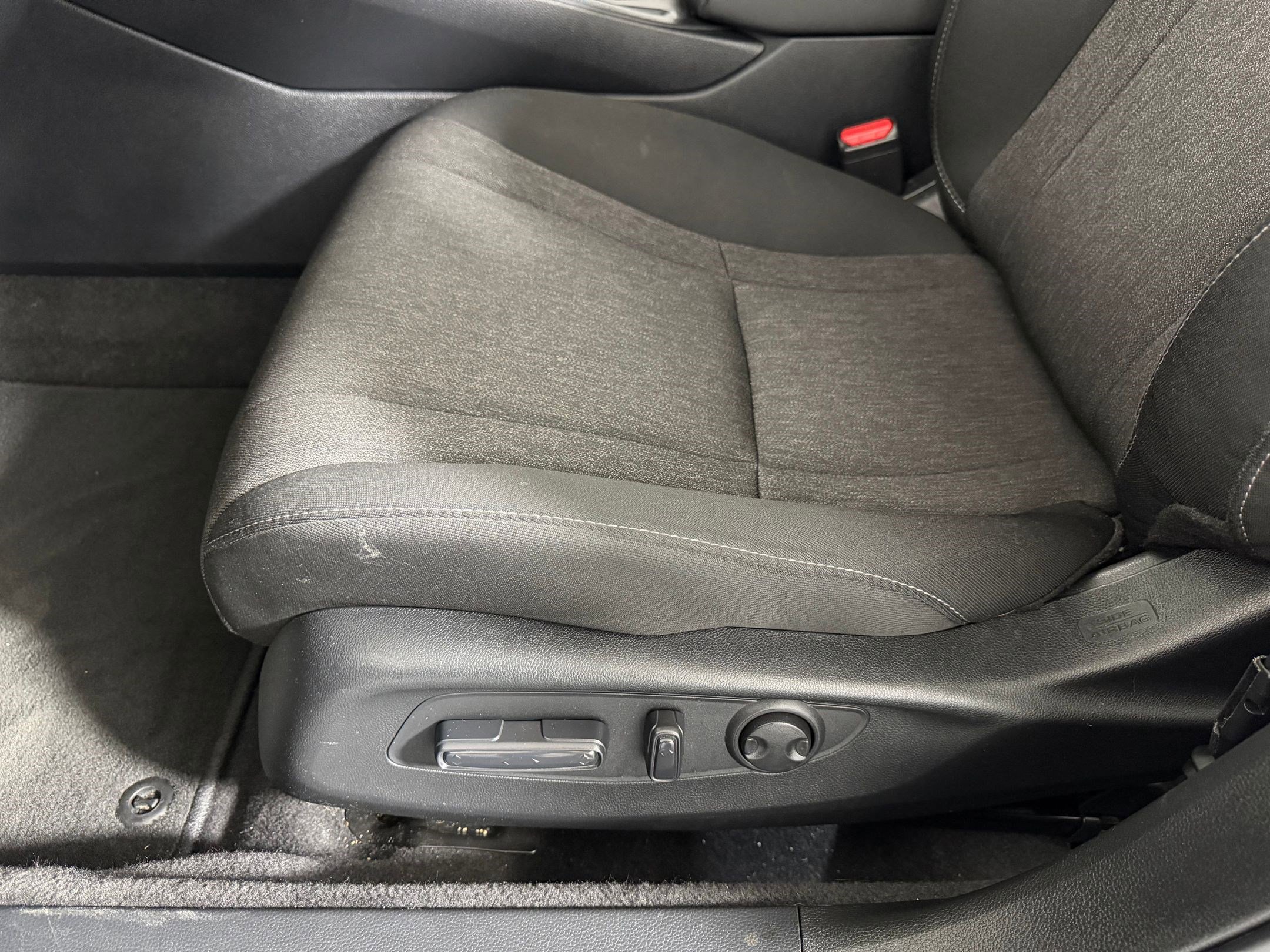 Certified 2024 Honda Accord EX image 11
