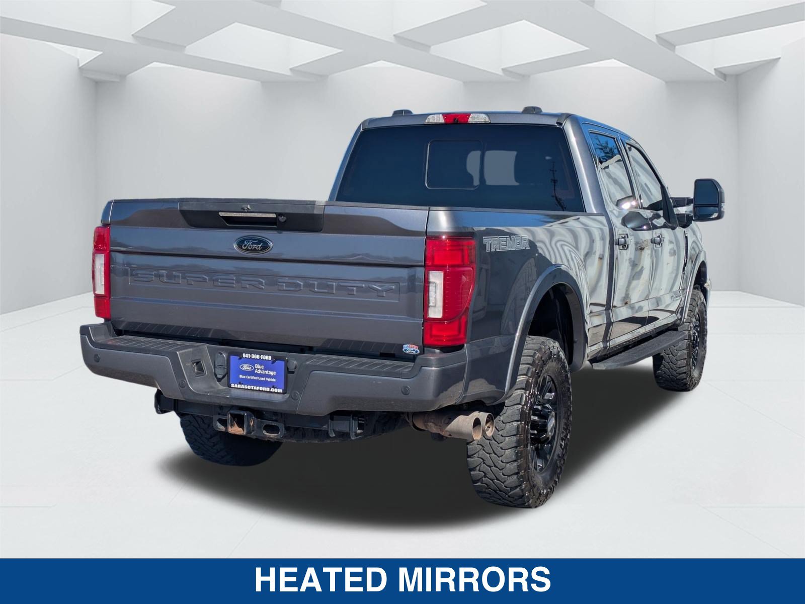 Certified 2022 Ford F250 Lariat w/ Tremor Off-Road Package AWD/4WD image 5