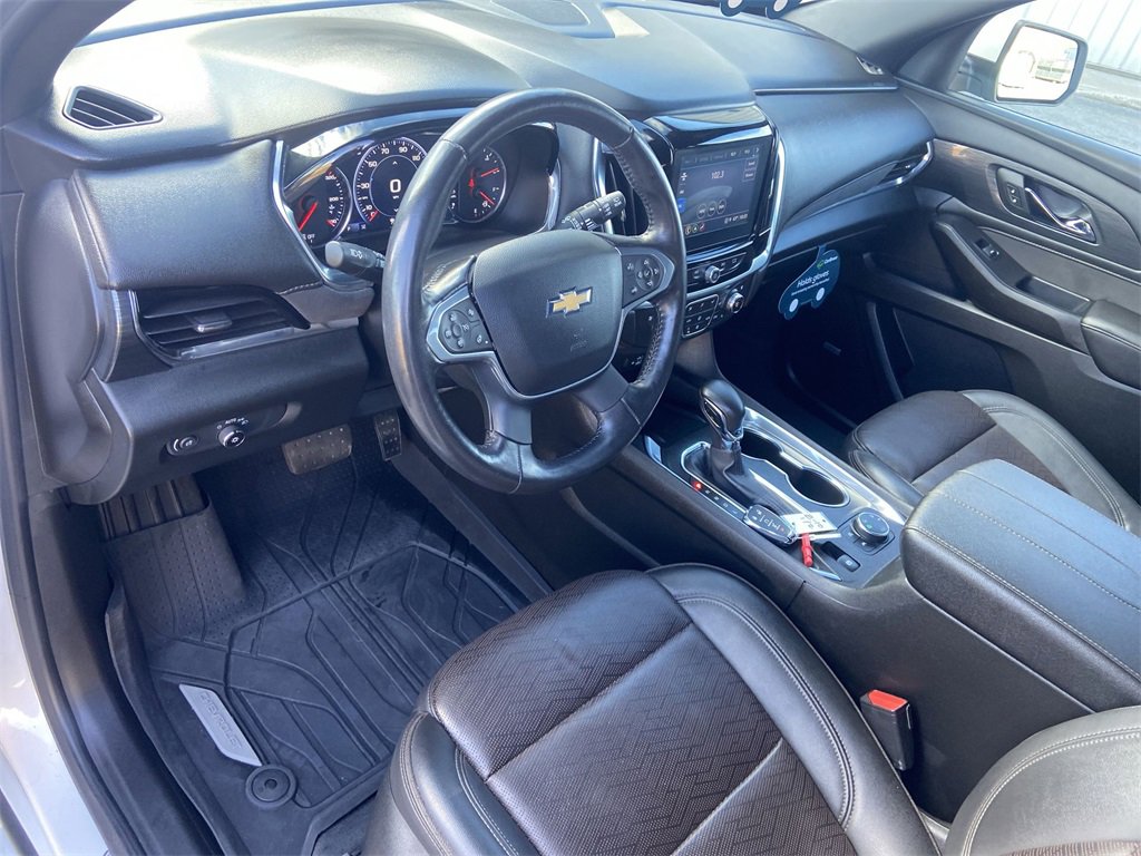 Certified 2022 Chevrolet Traverse High Country w/ LPO, Floor Liner Package image 10