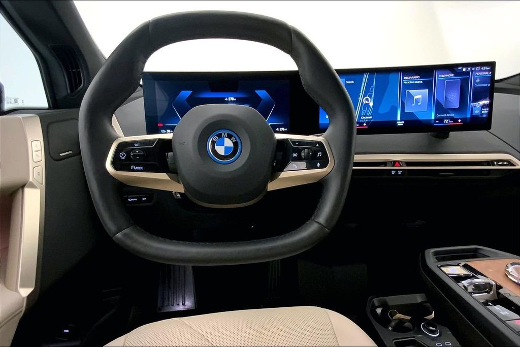 Certified 2023 BMW iX xDrive50 w/ Premium Package image 4