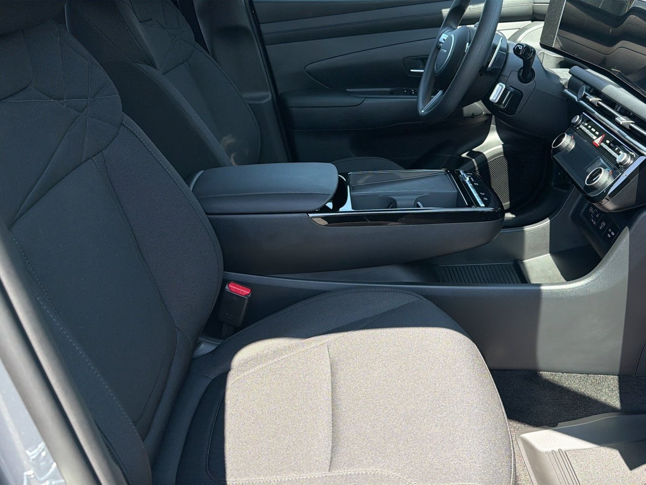 Certified 2026 Hyundai Tucson Blue SE AWD/4WD image 25