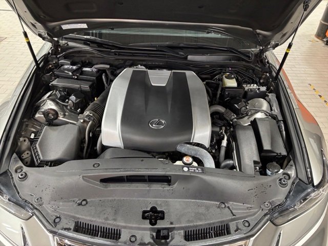 Used 2018 Lexus IS 350 image 27