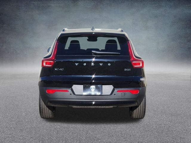 New 2026 Volvo XC40 B5 Core w/ Climate Package AWD/4WD image 6