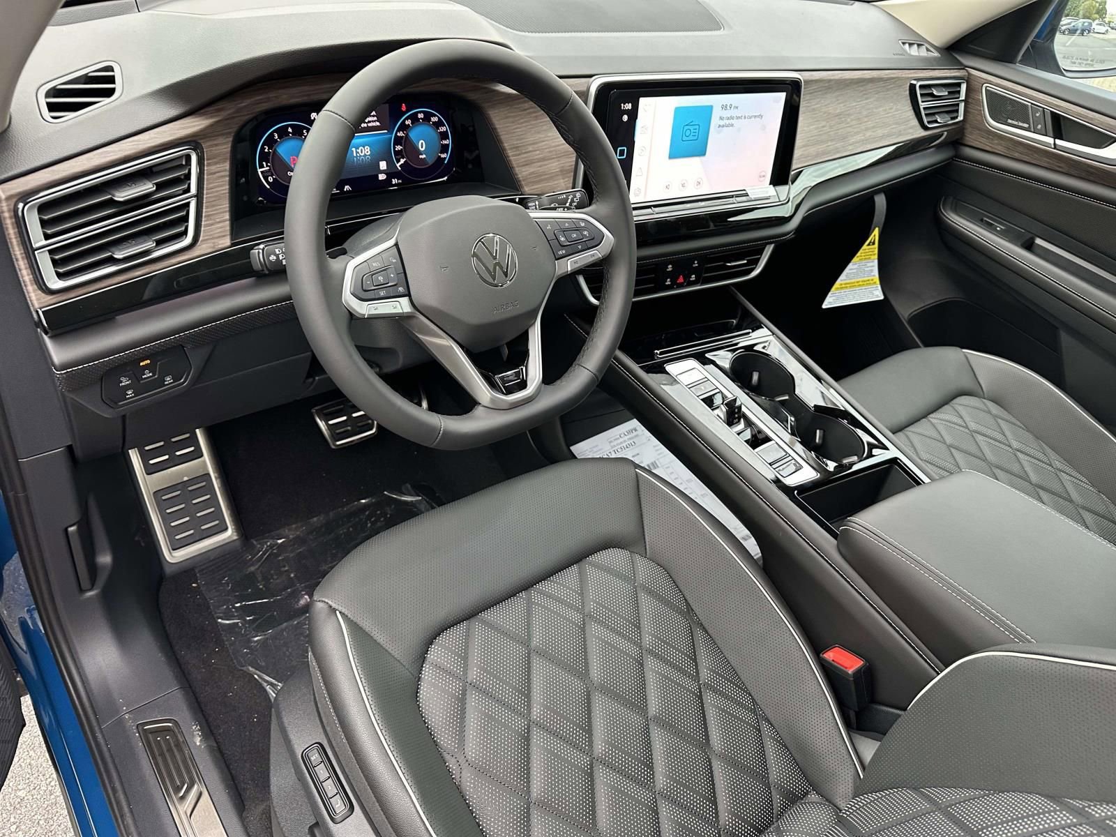 New 2026 Volkswagen Atlas SEL Premium R-Line image 10