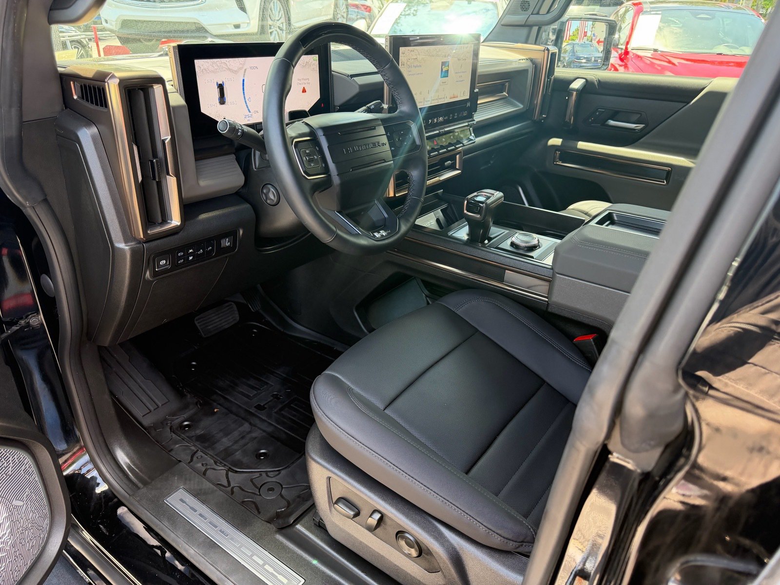 Used 2025 GMC Hummer EV 2X AWD/4WD image 11