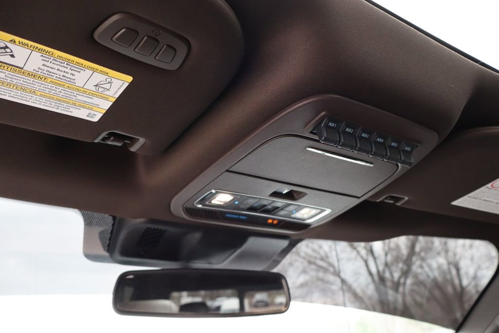 Used 2024 Ford F250 King Ranch w/ Chrome Package image 35