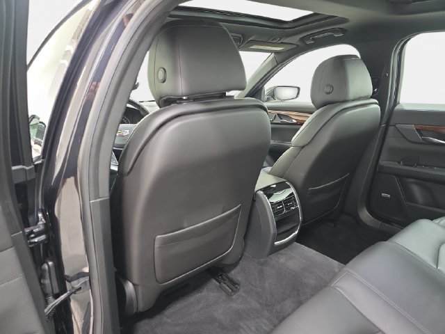 Used 2020 Cadillac CT6 Luxury AWD/4WD image 12