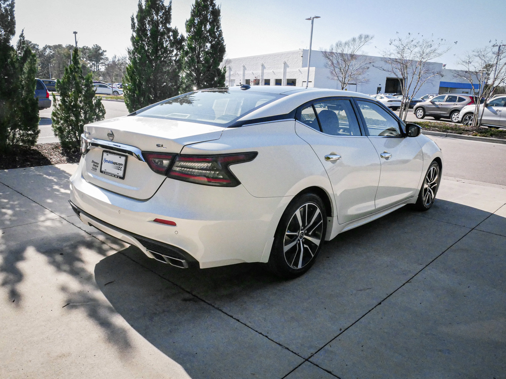 Used 2023 Nissan Maxima SL FWD image 10