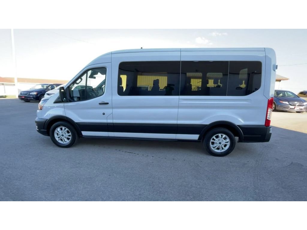 Used 2023 Ford Transit 350 XL image 5