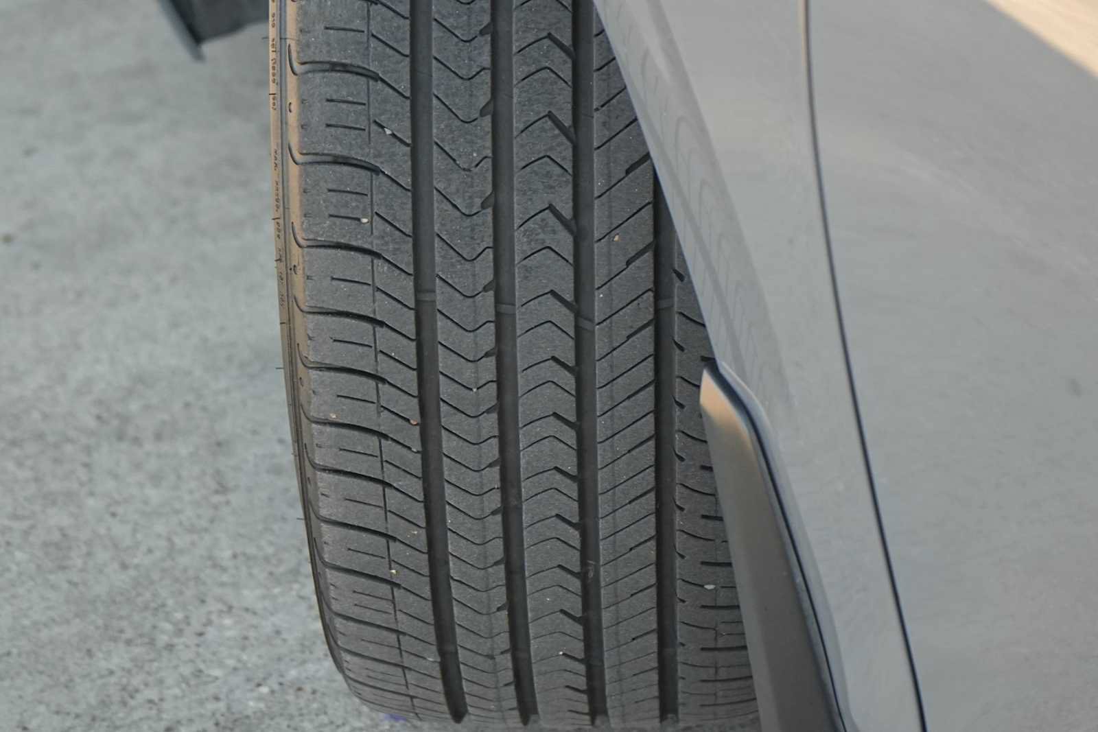 Used 2025 Honda Civic Sport image 29