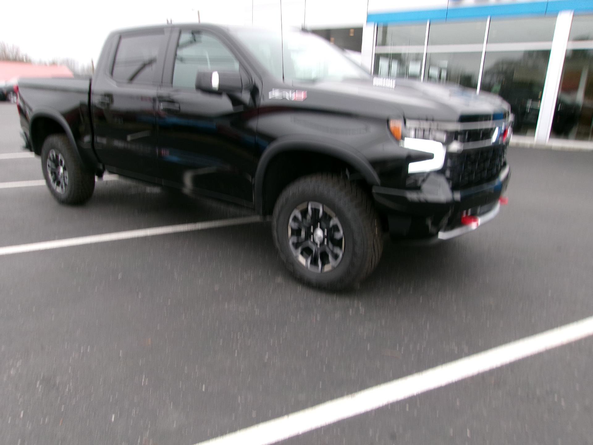 New 2026 Chevrolet Silverado 1500 ZR2 image 11