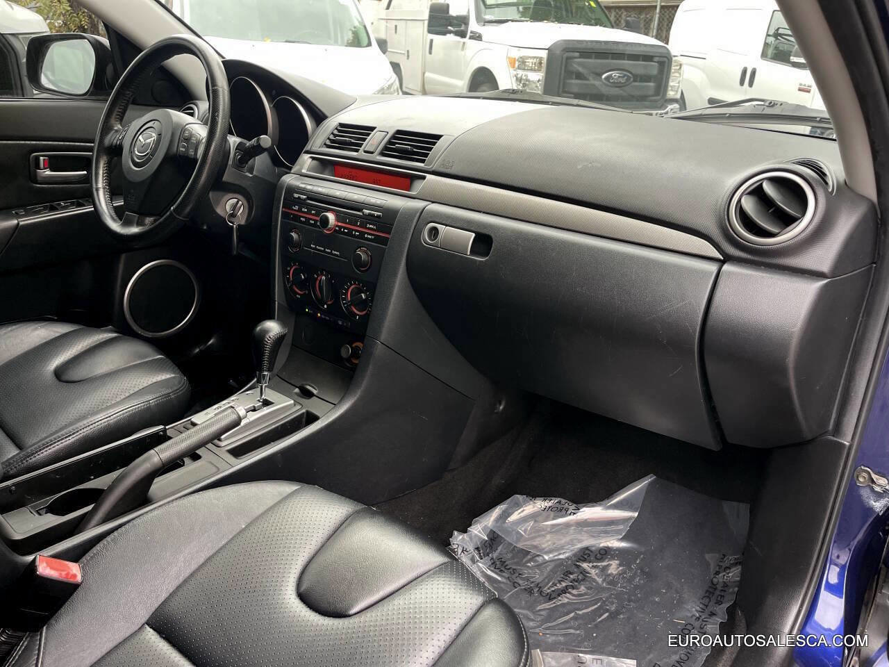 Used 2004 MAZDA MAZDA3 s image 16