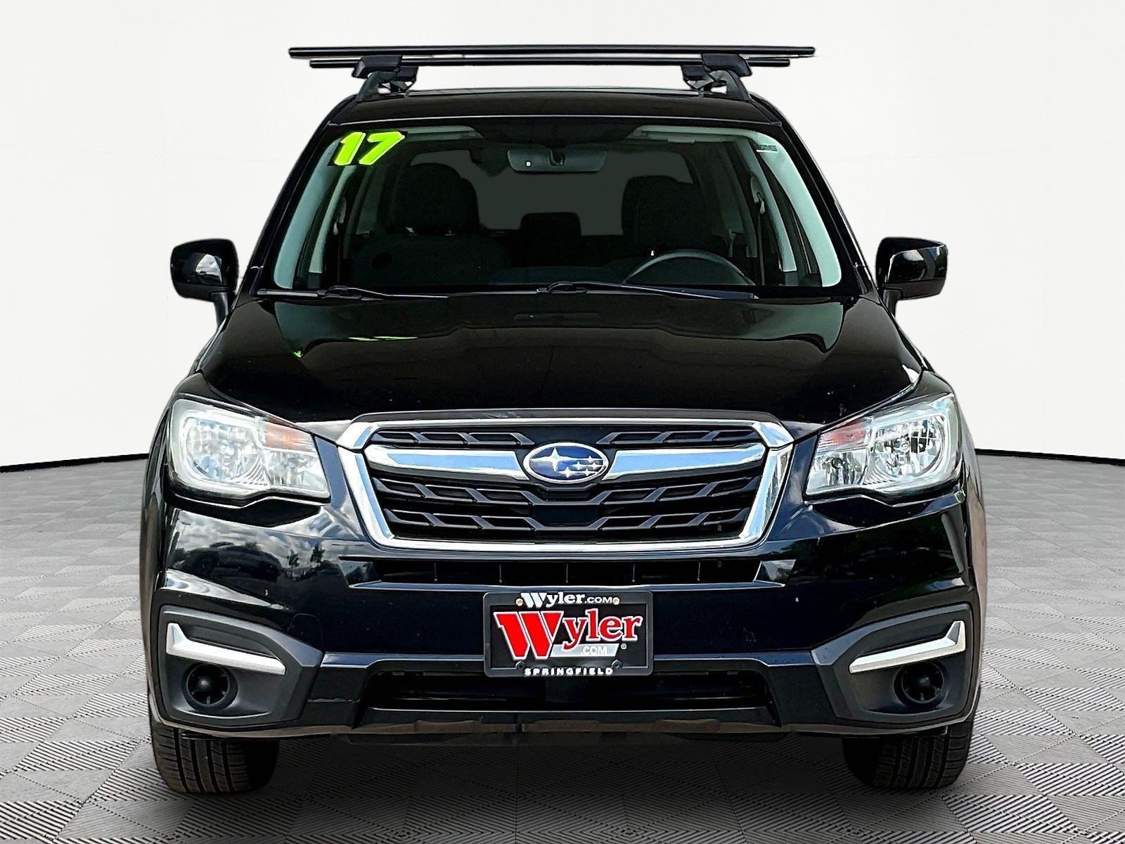 Used 2017 Subaru Forester 2.5i Premium w/ All-Weather Package AWD/4WD image 2