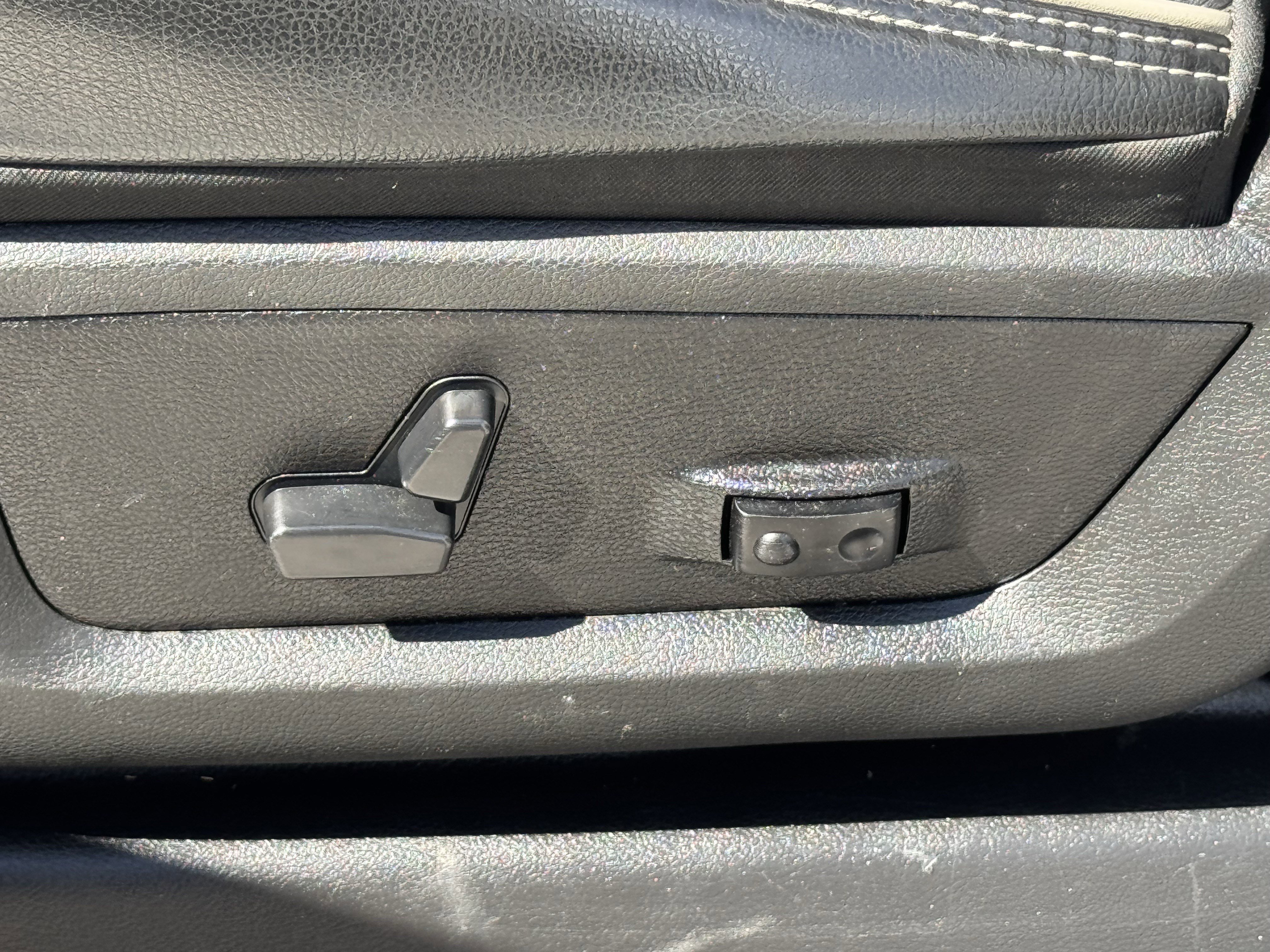 Used 2024 RAM 2500 Laramie AWD/4WD image 28